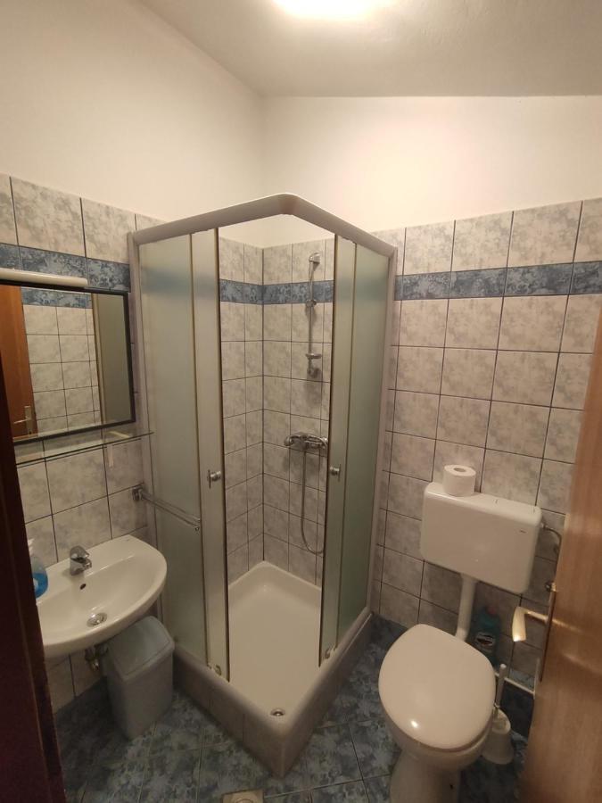 Apartments Stivic Pinezići Εξωτερικό φωτογραφία