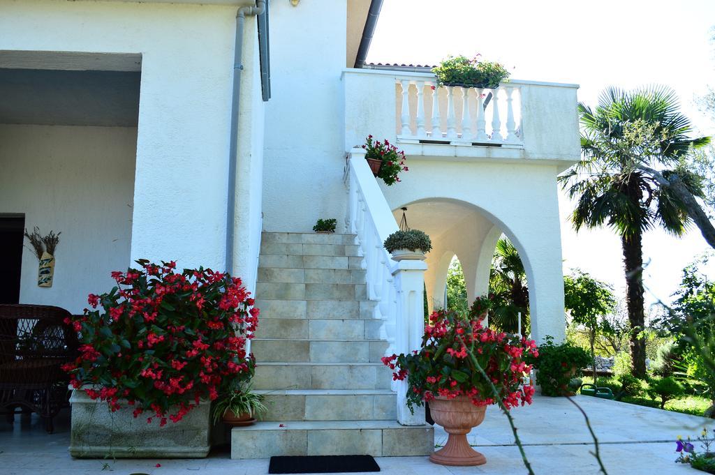 Apartments Stivic Pinezići Εξωτερικό φωτογραφία