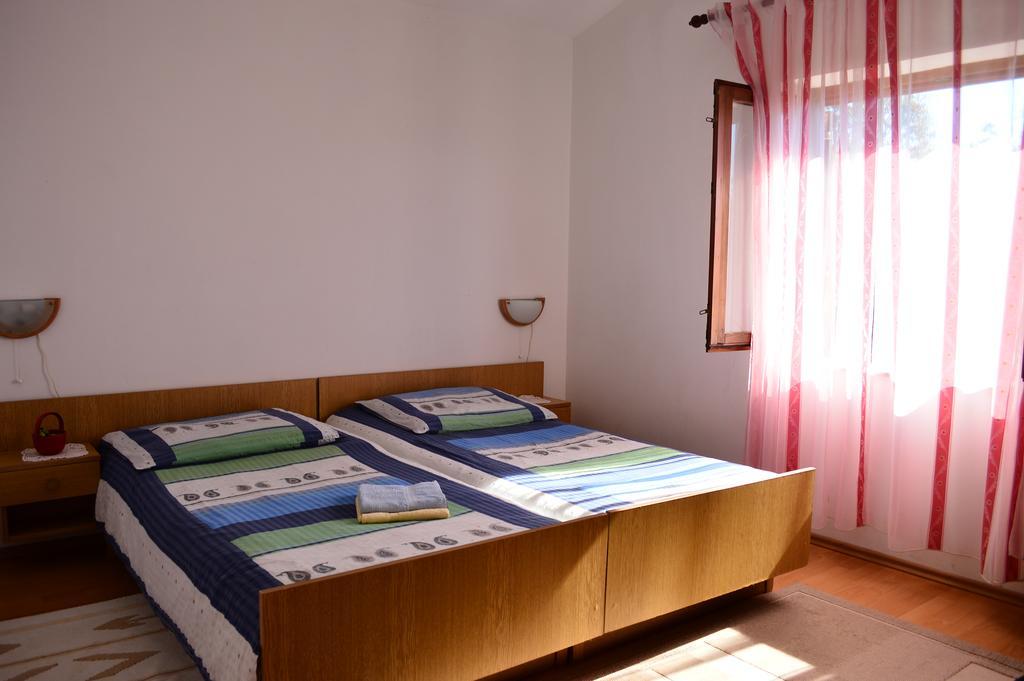 Apartments Stivic Pinezići Εξωτερικό φωτογραφία