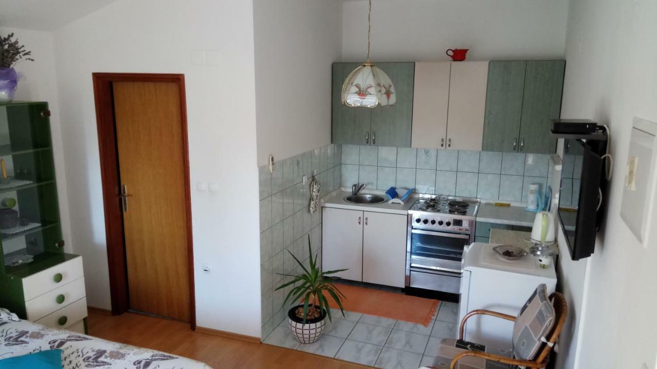 Apartments Stivic Pinezići Εξωτερικό φωτογραφία